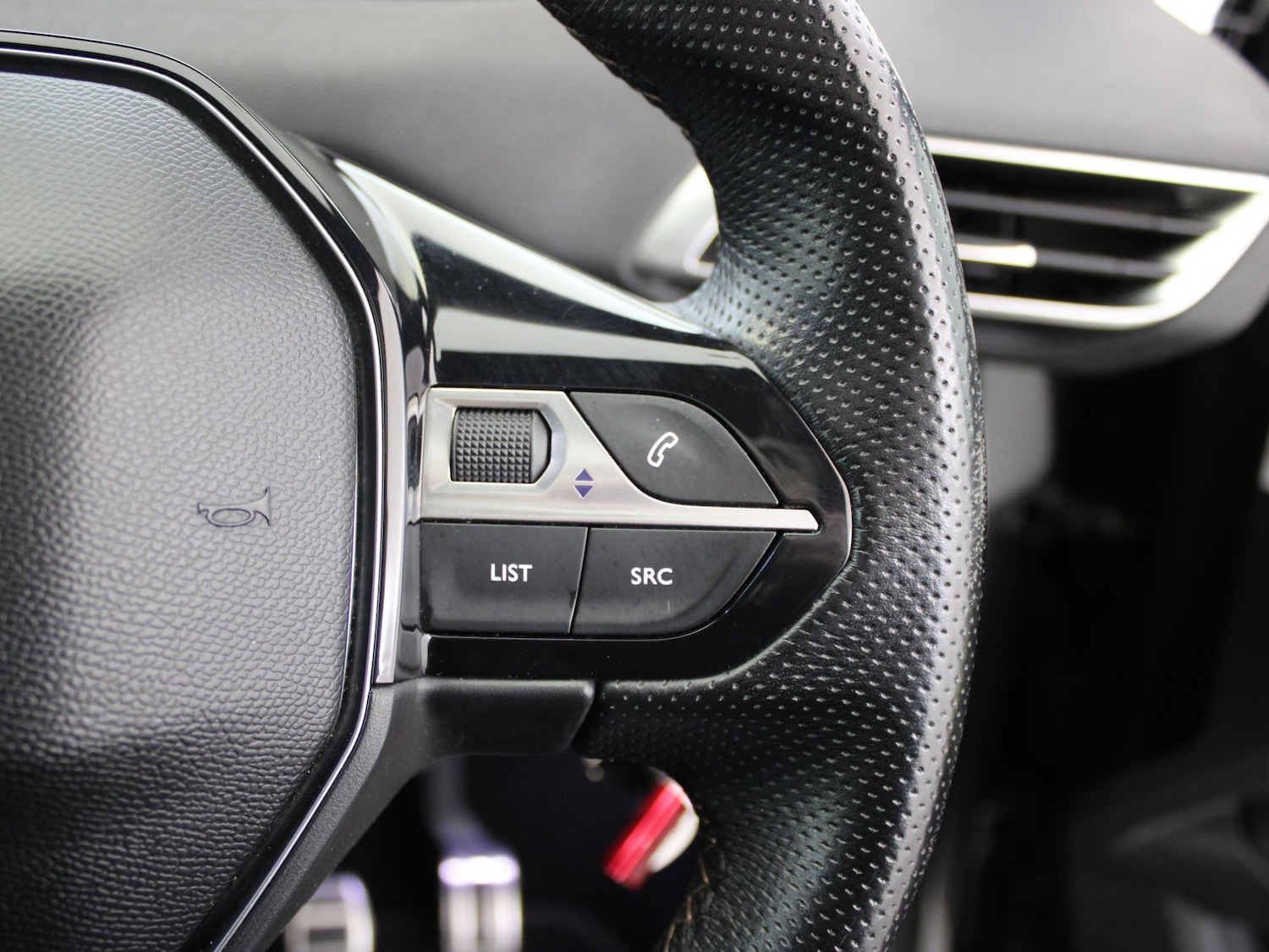 Used Peugeot 5008 2018 for sale - 77514961: Photo 31