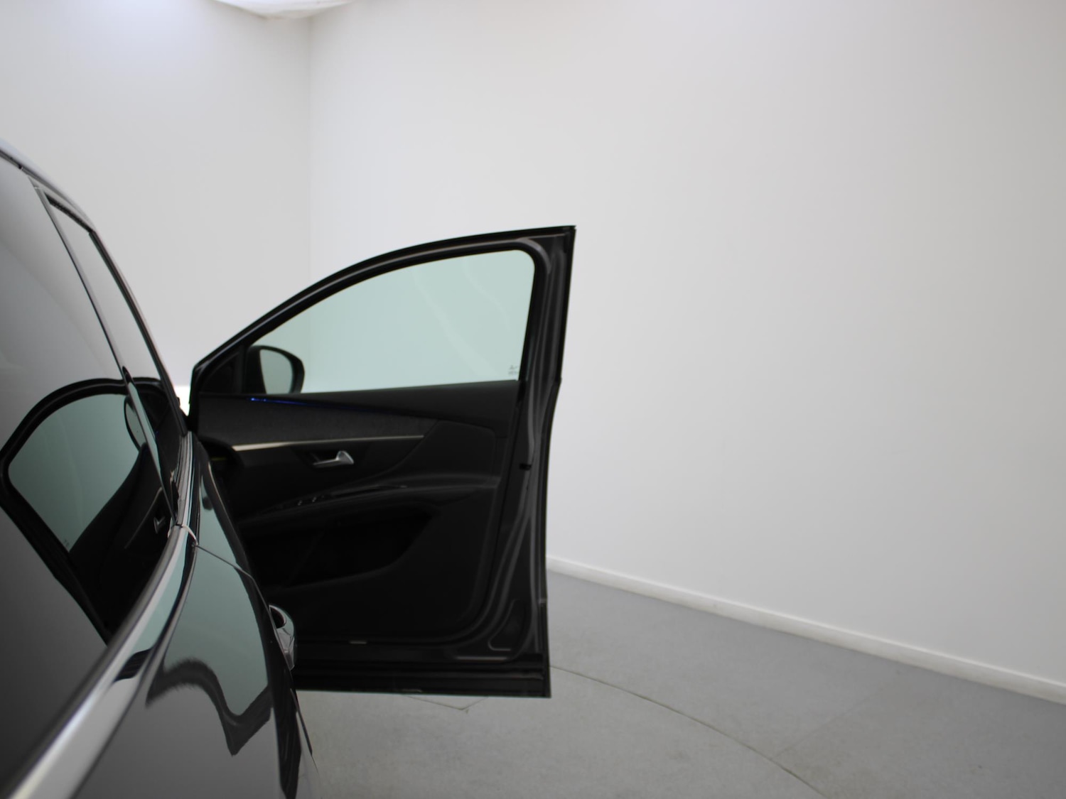 Used Peugeot 5008 2018 for sale - 77514961: Photo 34