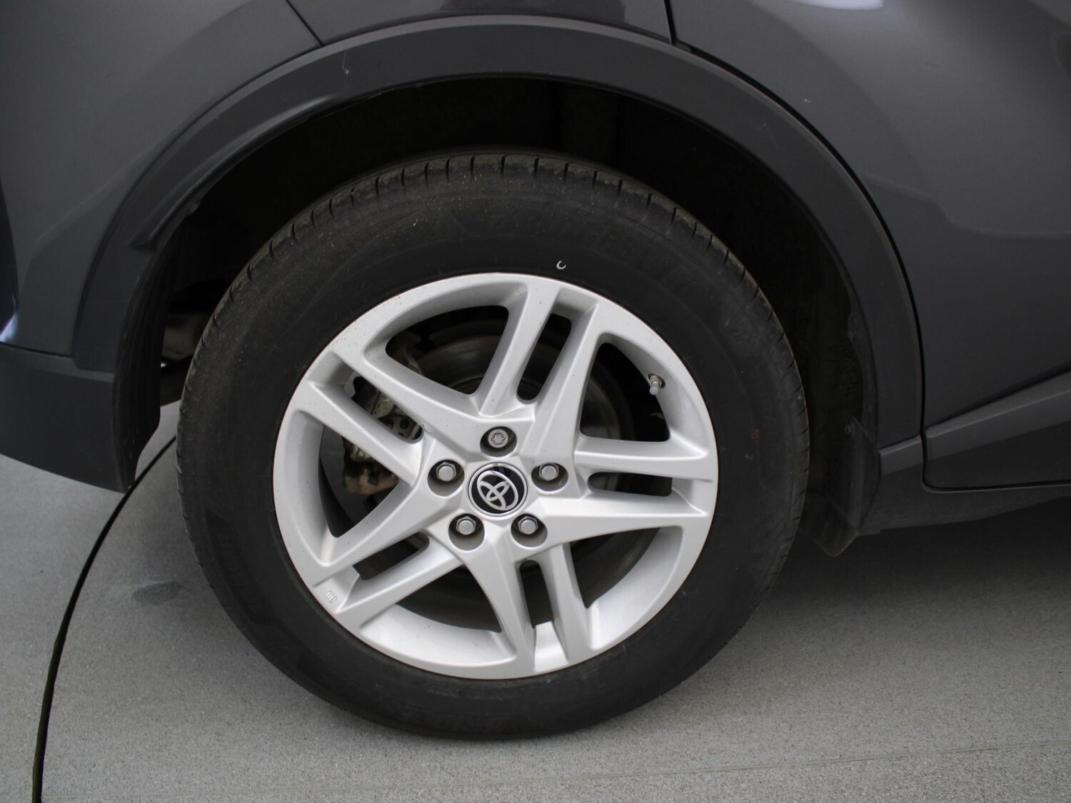 Used Toyota C-HR 2022 for sale - 76274581: Photo 32