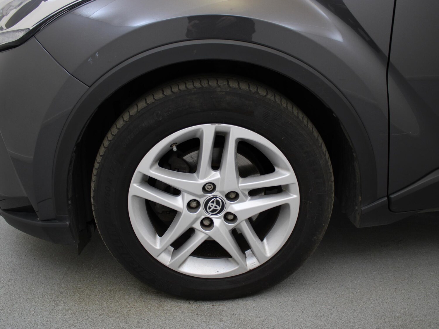 Used Toyota C-HR 2022 for sale - 76274581: Photo 34