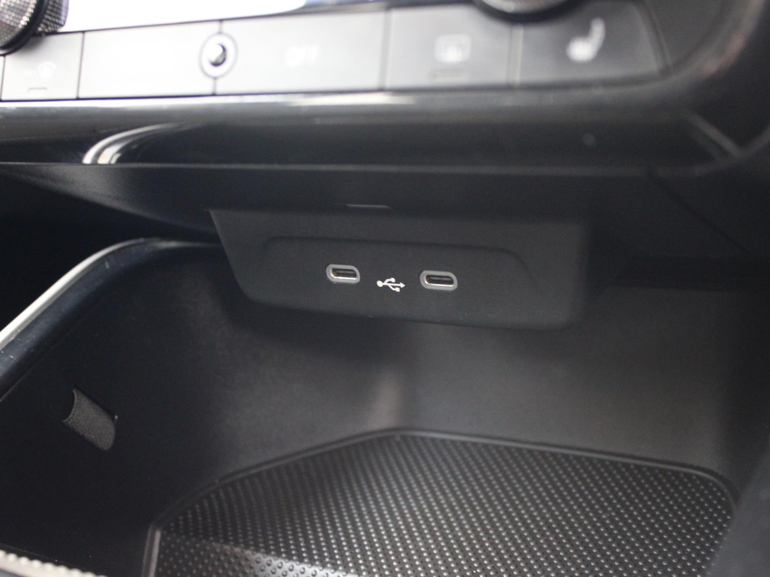 Used Skoda Fabia 2022 for sale - 77687013: Photo 32