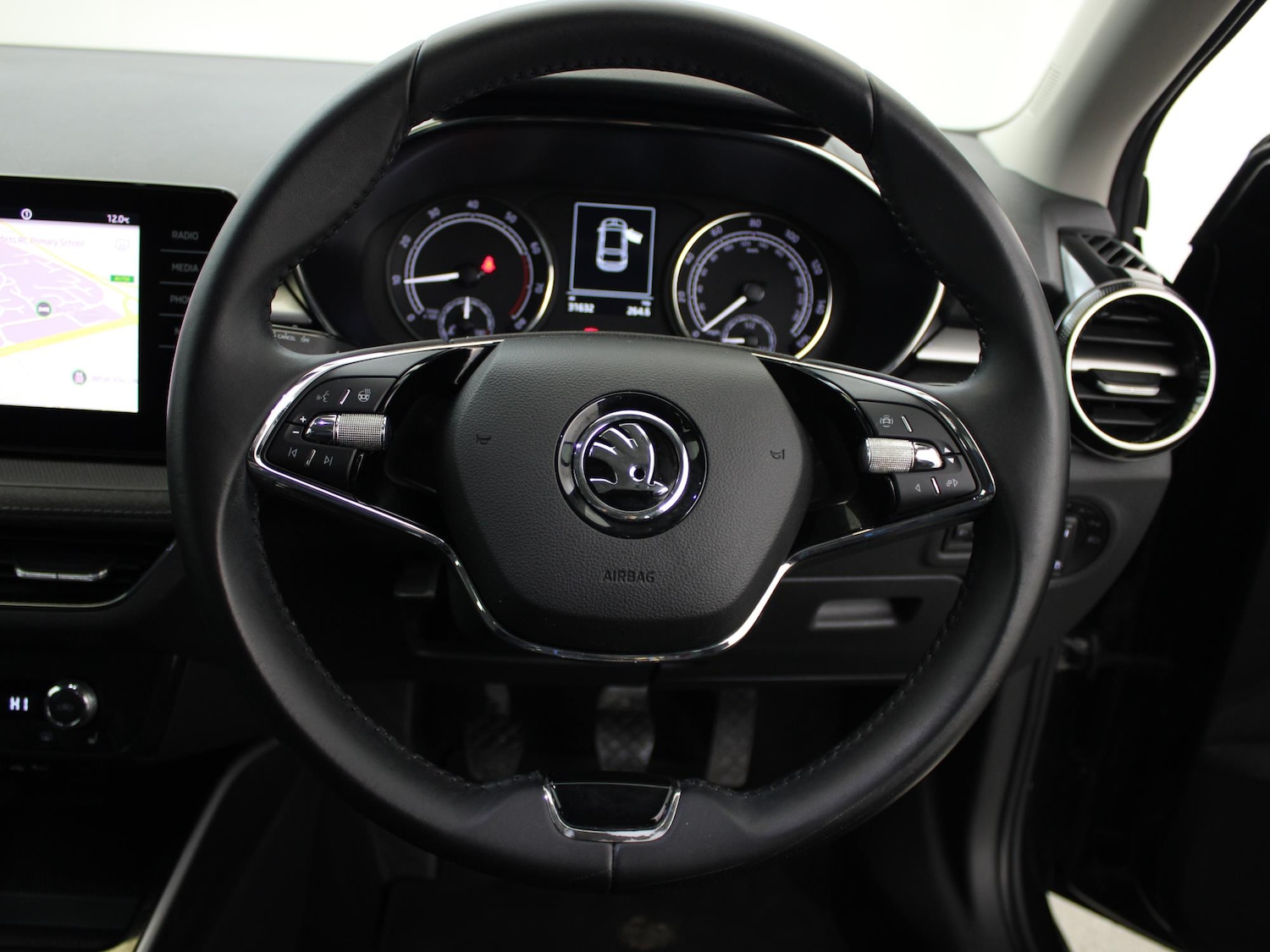 Used Skoda Fabia 2022 for sale - 77687013: Photo 33