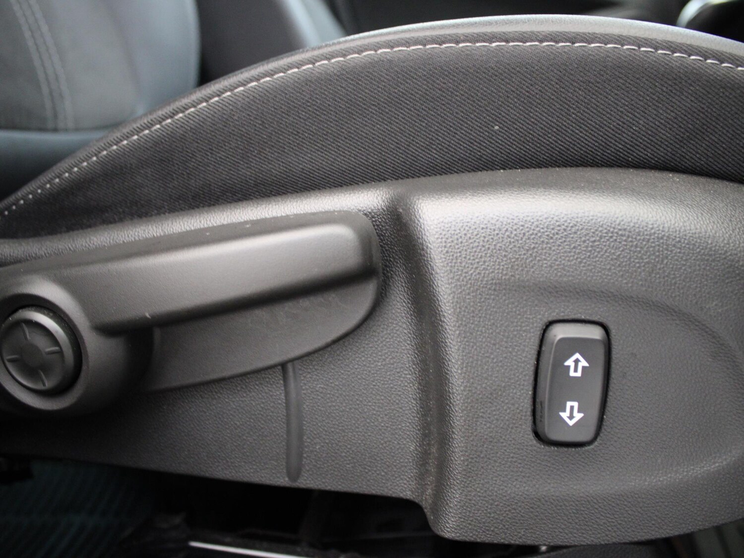 Used Vauxhall Crossland 2022 for sale - 75674087: Photo 10