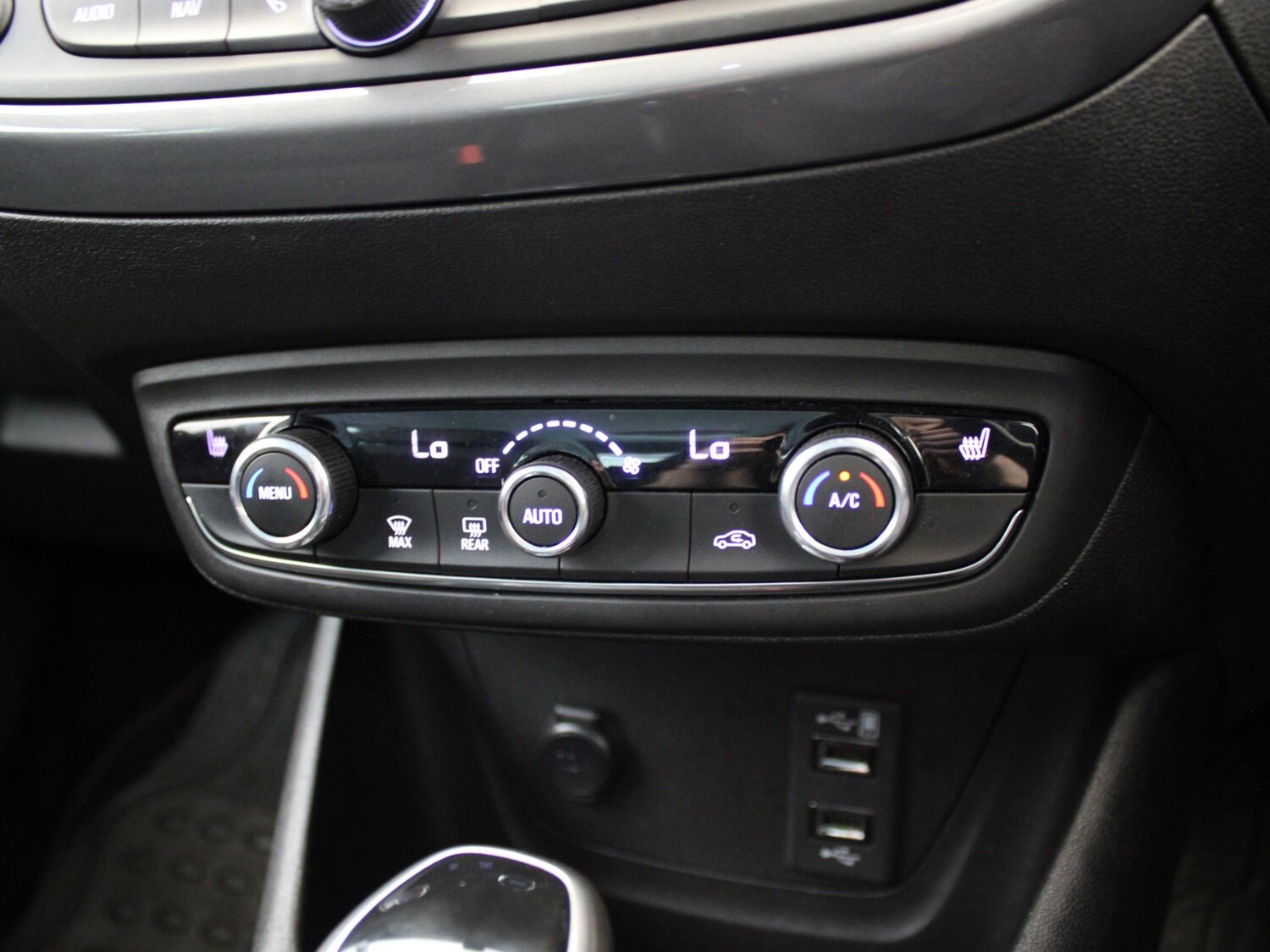 Used Vauxhall Crossland 2022 for sale - 75674087: Photo 21