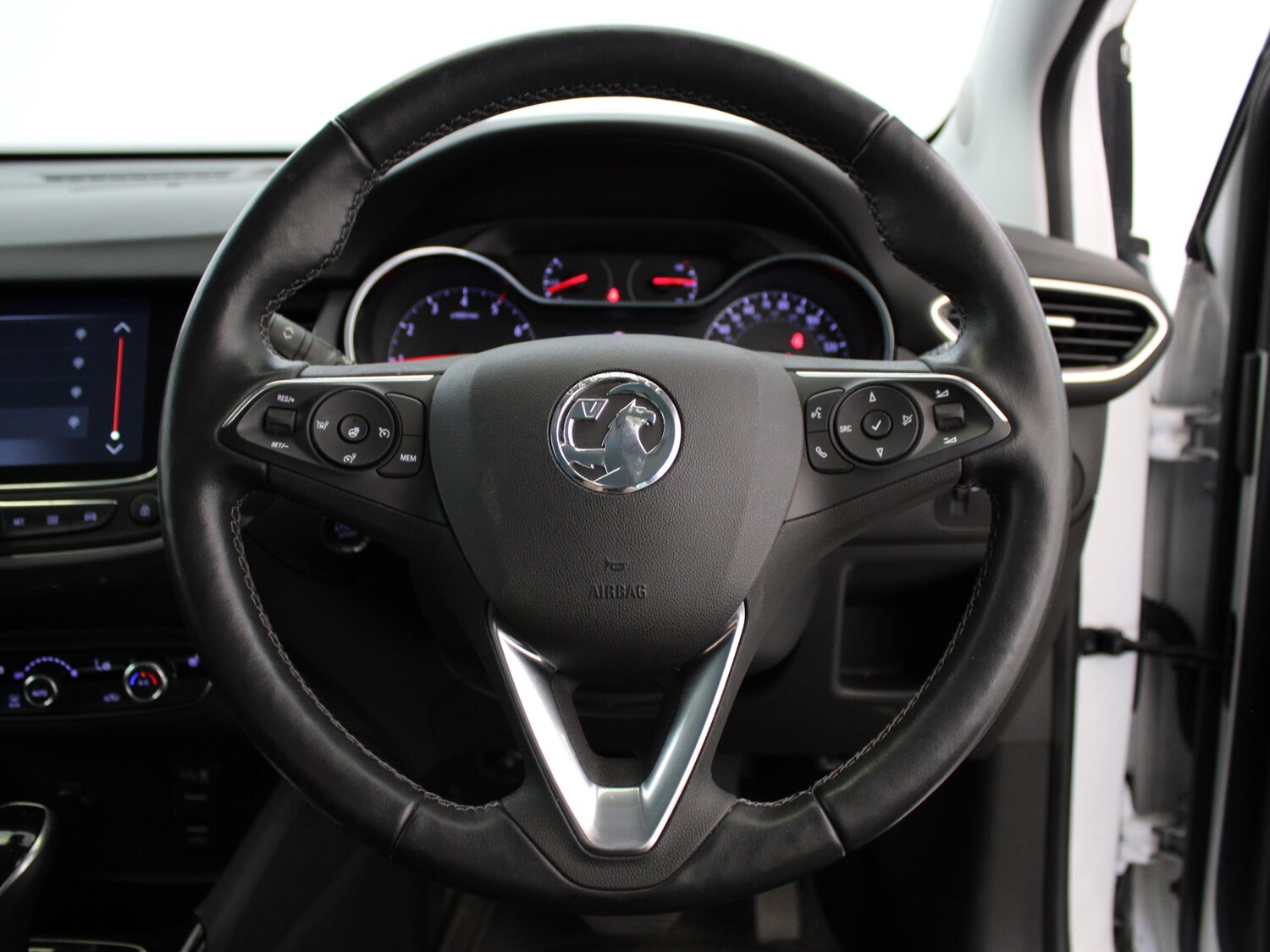 Used Vauxhall Crossland 2022 for sale - 75674087: Photo 24