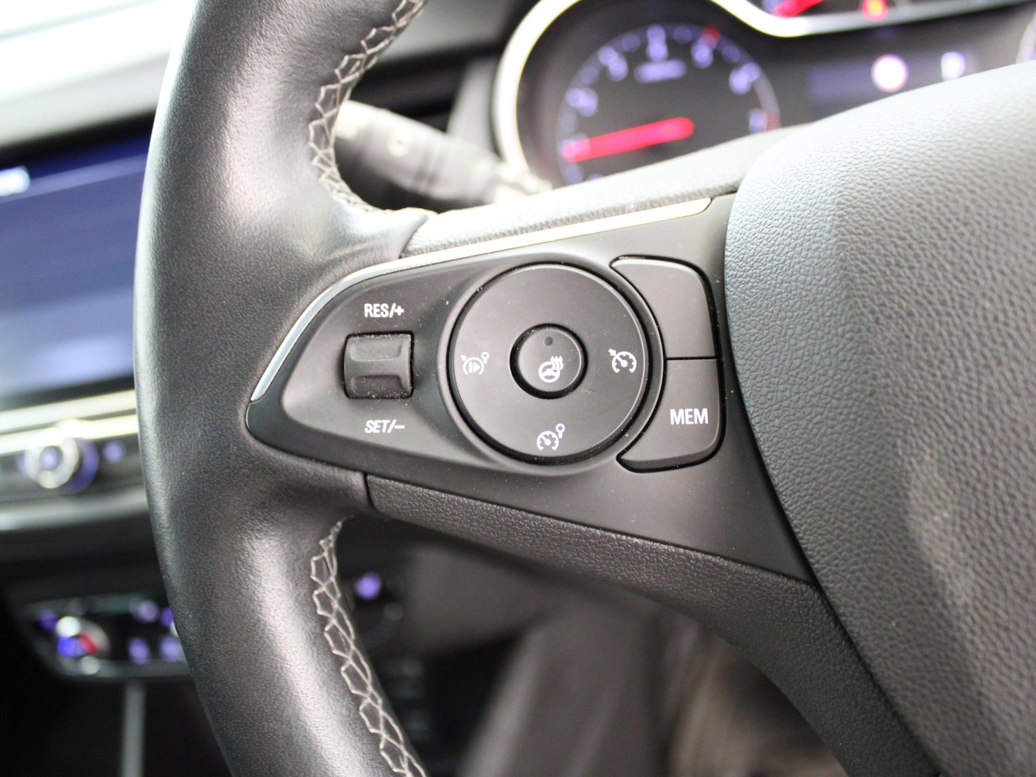 Used Vauxhall Crossland 2022 for sale - 75674087: Photo 25