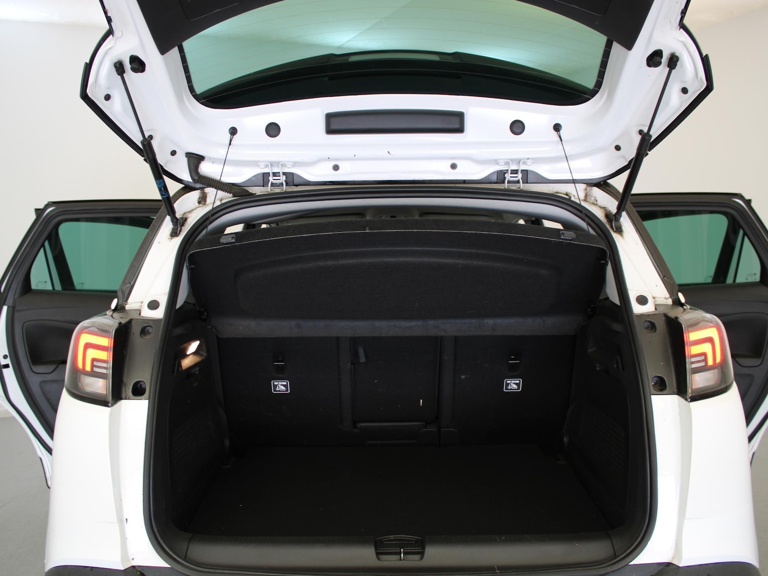 Used Vauxhall Crossland 2022 for sale - 75674087: Photo 32