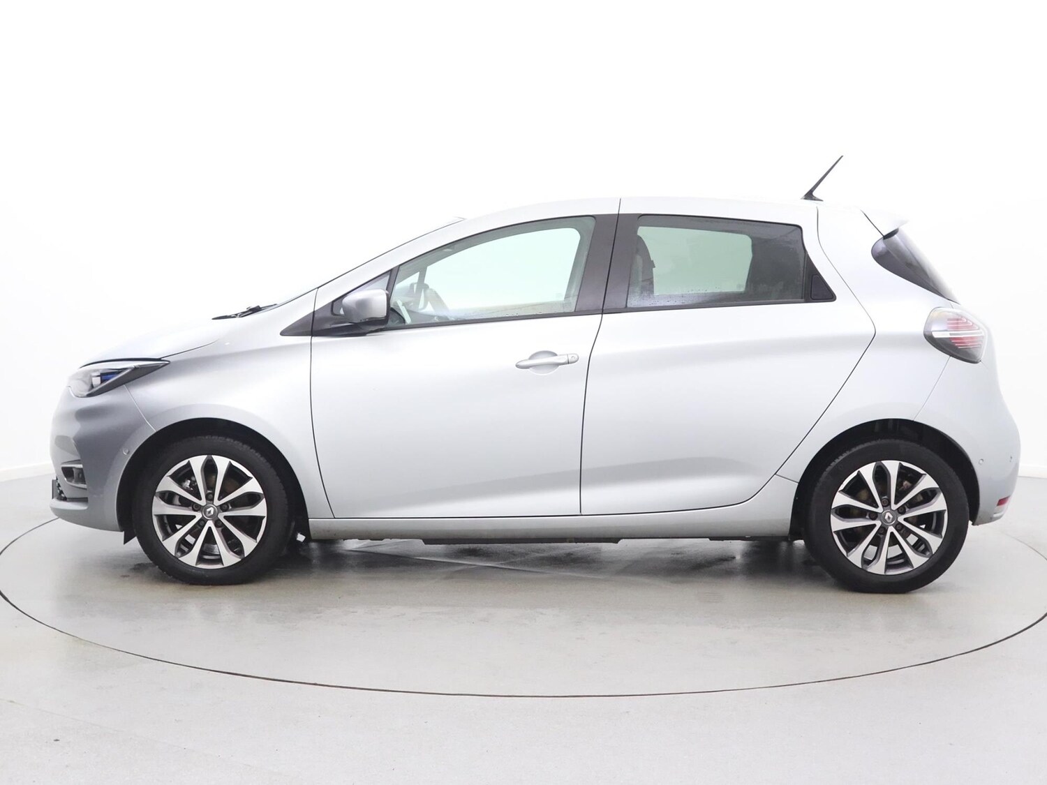 Used Renault Zoe 2021 for sale - 77220006: Photo 4