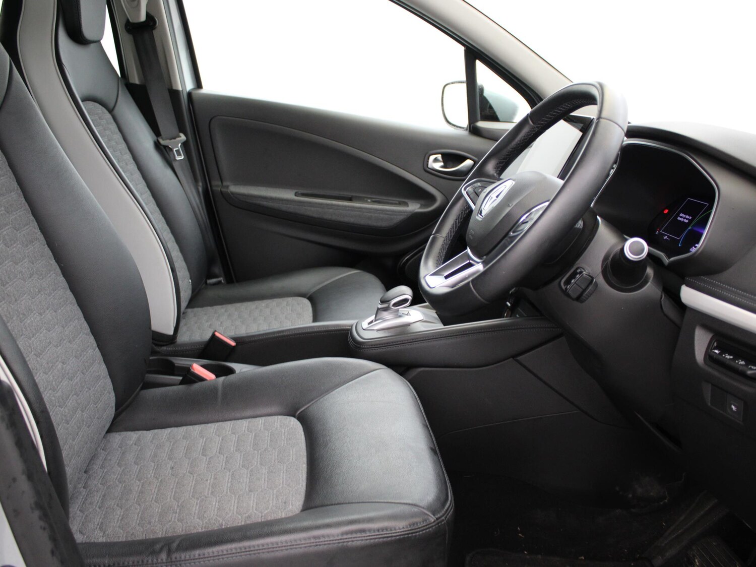 Used Renault Zoe 2021 for sale - 77220006: Photo 9