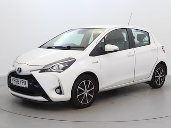 Used Toyota Yaris 2018 for sale - 76330677: Photo