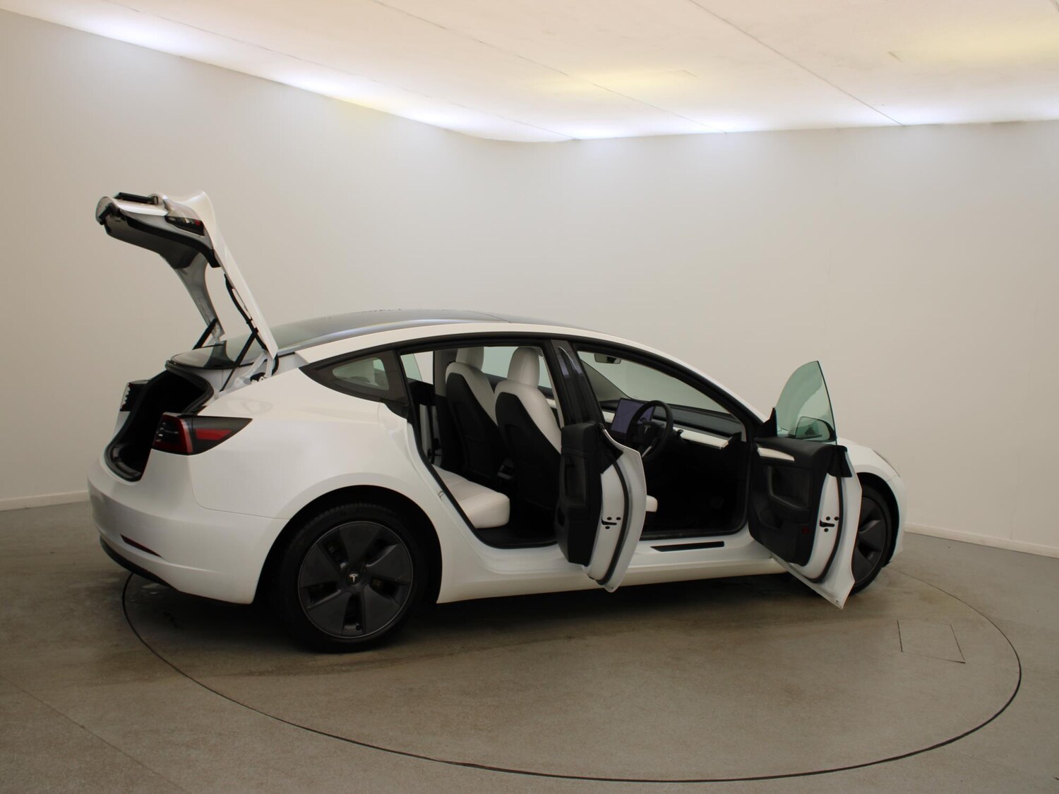 Used Tesla Model 3 2022 for sale - 78052888: Photo 36