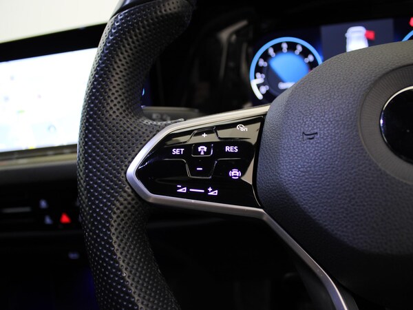 Used Volkswagen Golf 2020 for sale - 75536243: Photo 36