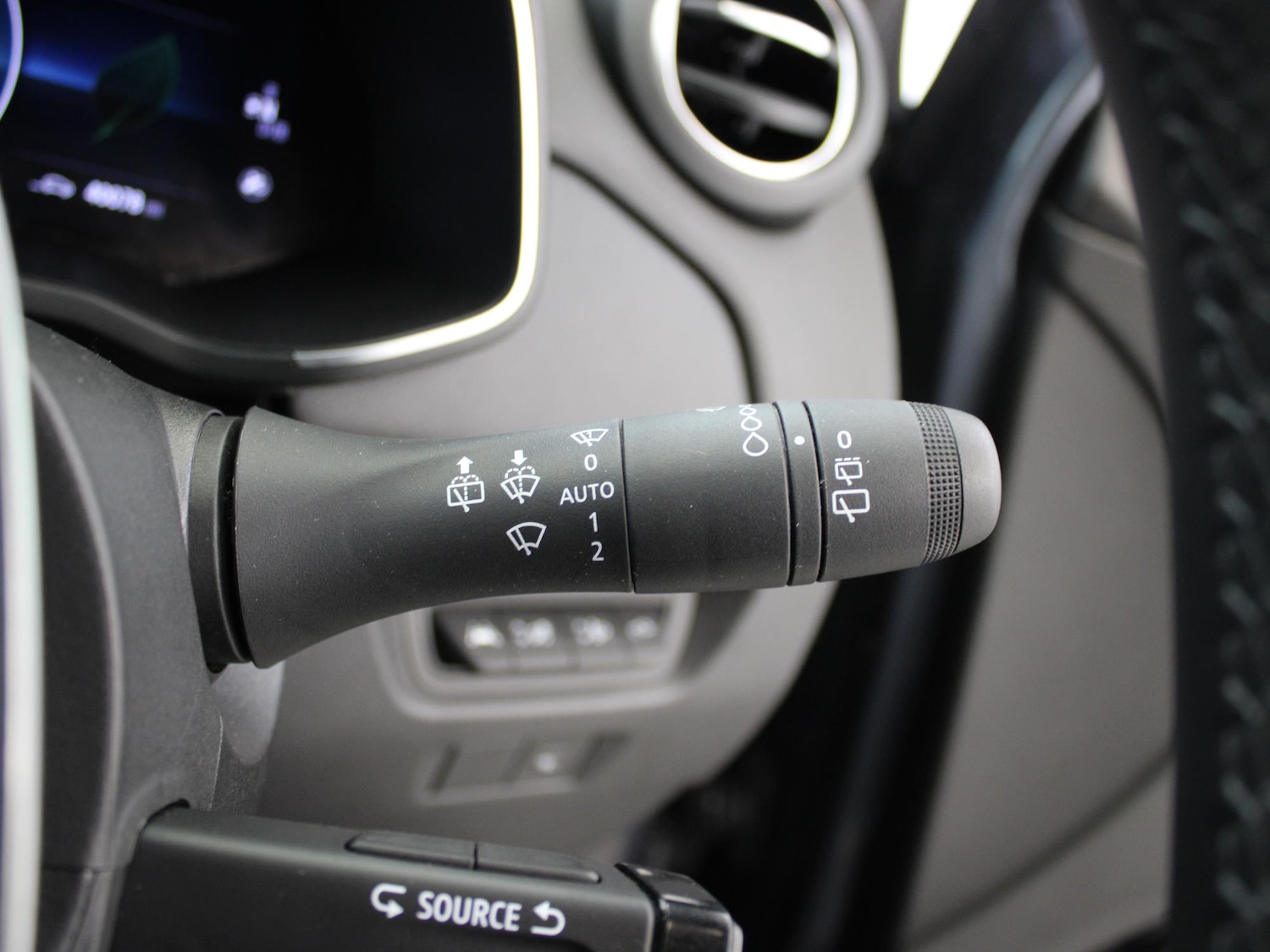 Used Renault Zoe 2021 for sale - 76636996: Photo 36