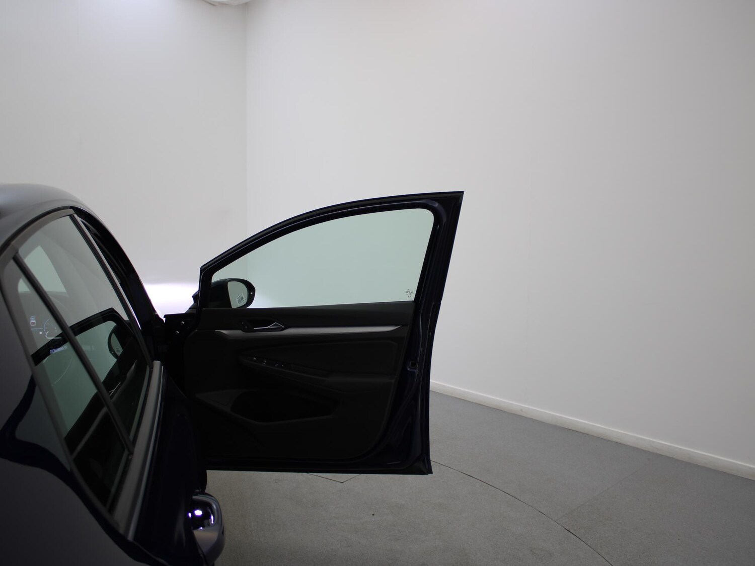 Used Volkswagen Golf 2023 for sale - 77316747: Photo 40