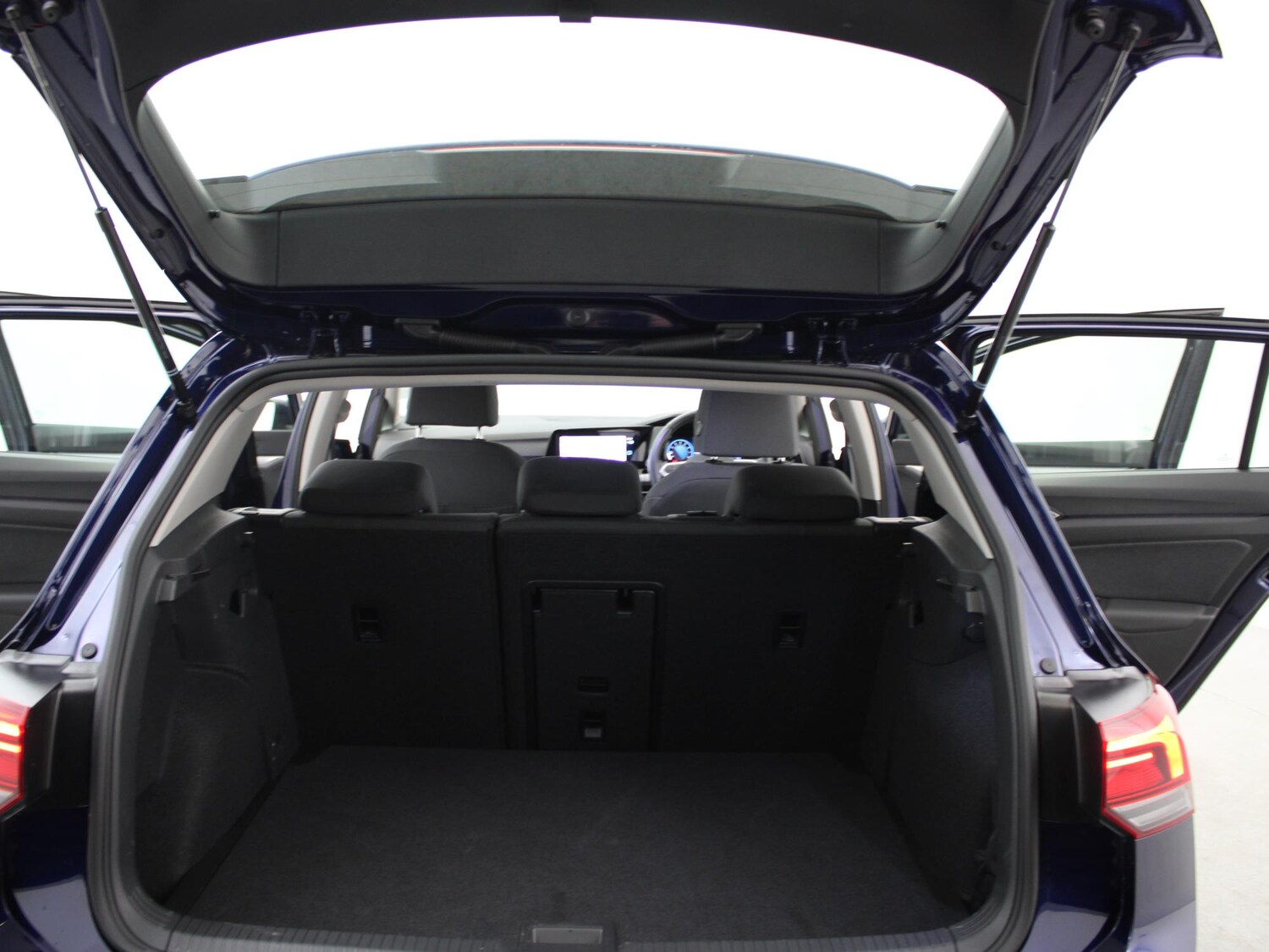 Used Volkswagen Golf 2023 for sale - 77316747: Photo 42