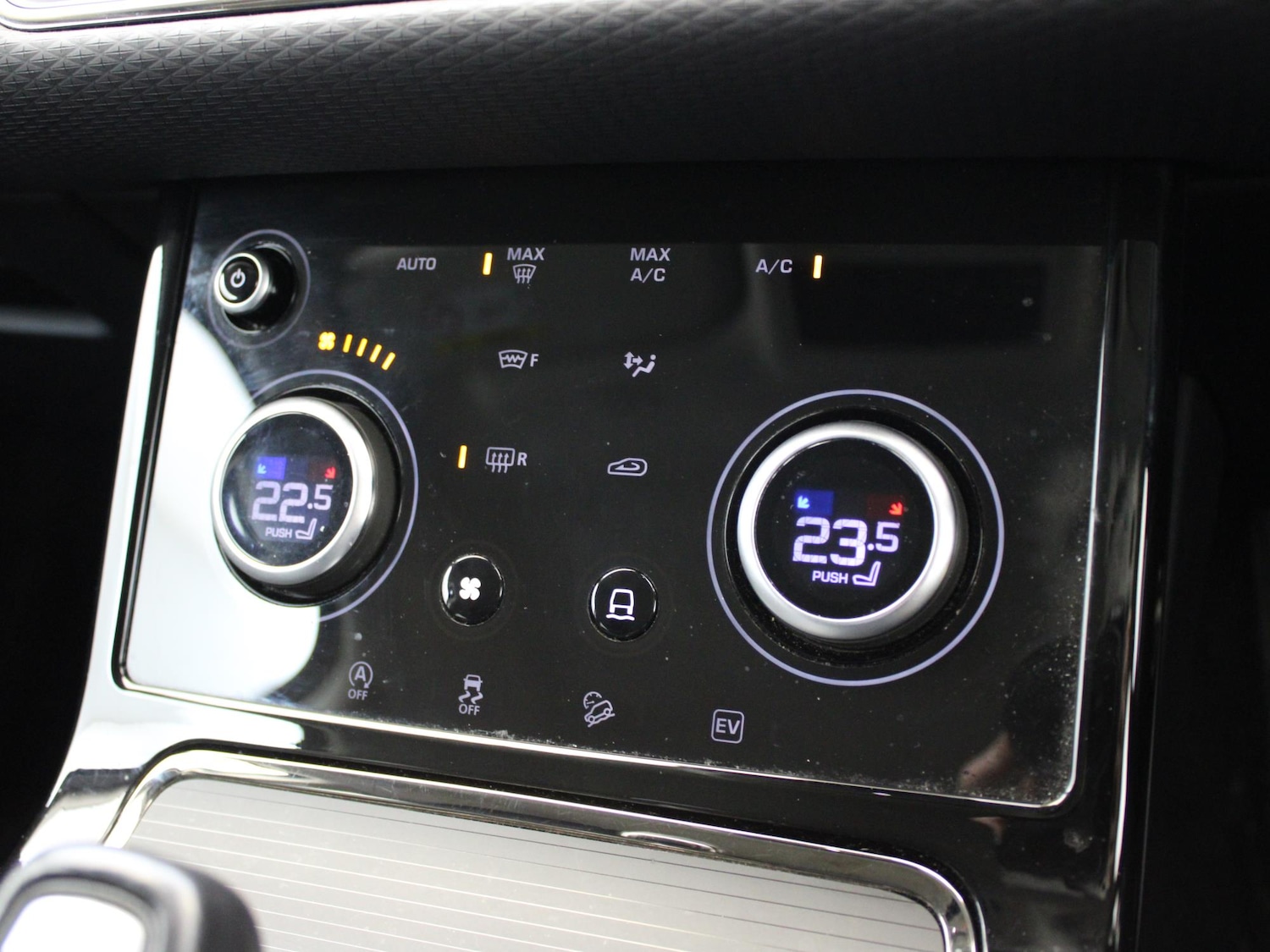 Used Land Rover Range Rover Evoque 2022 for sale - 77561181: Photo 24