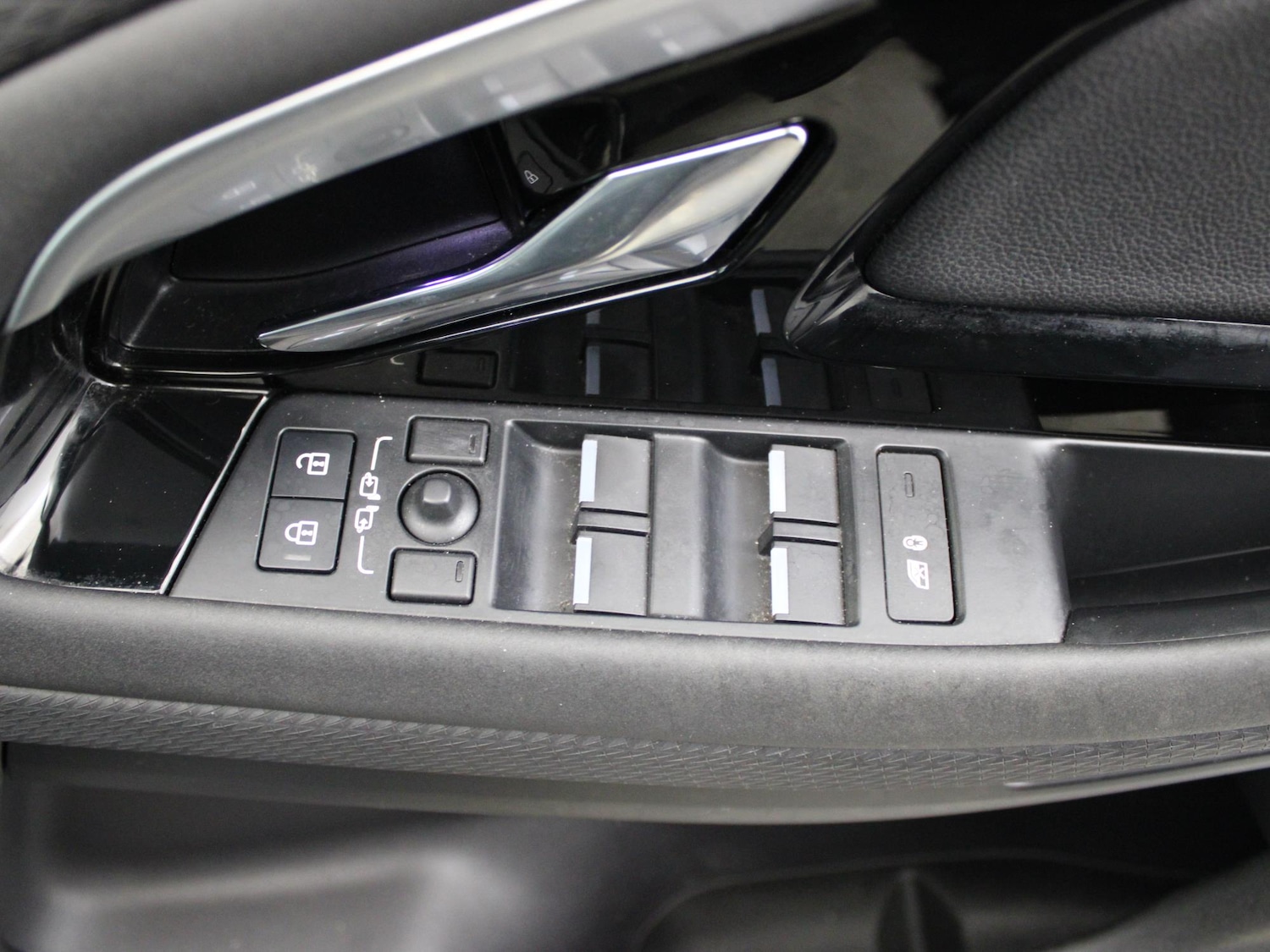 Used Land Rover Range Rover Evoque 2022 for sale - 77561181: Photo 32