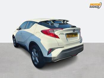 Used Toyota C-HR 2019 for sale - 77687009: Photo