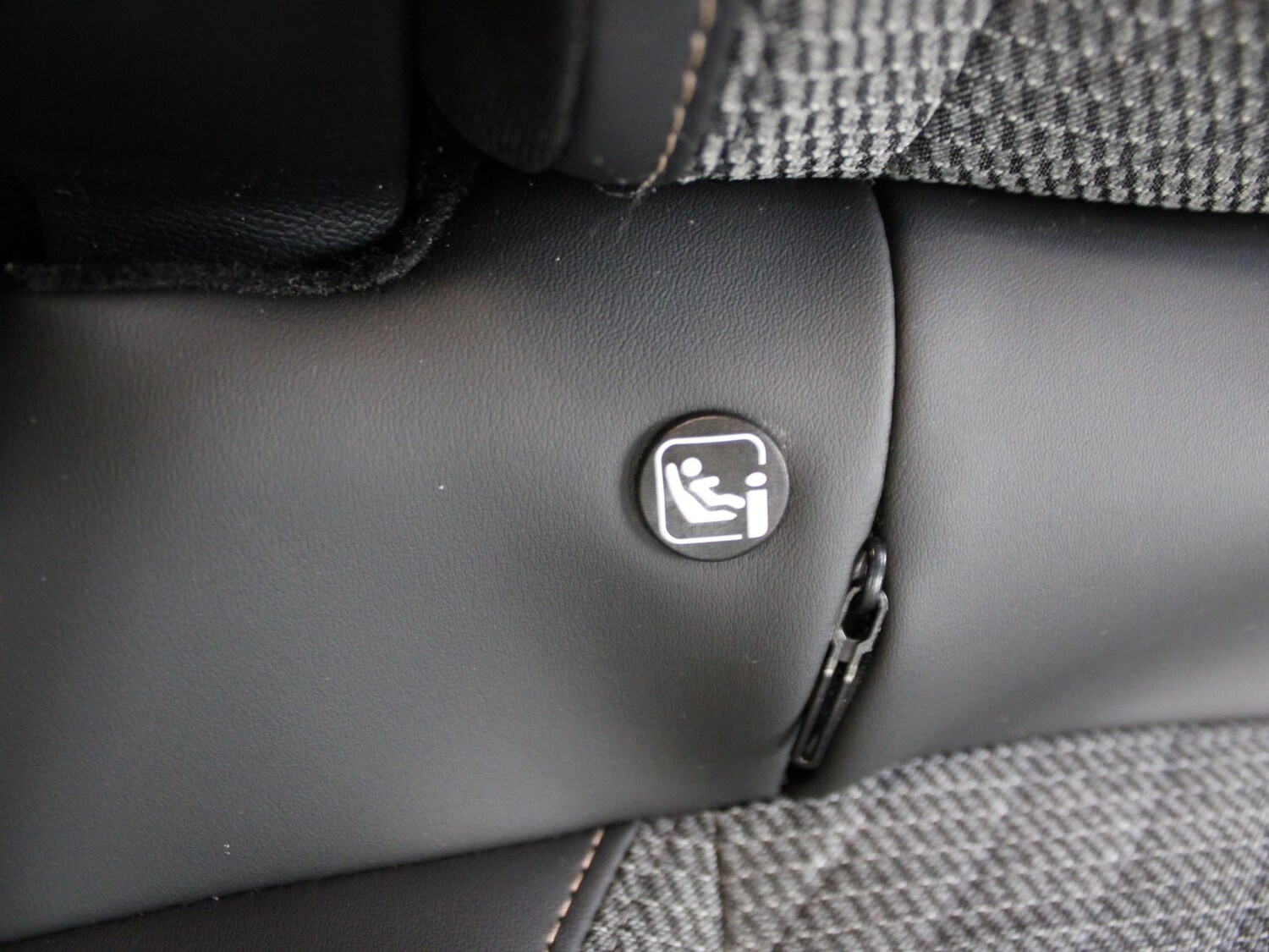 Used Peugeot 2008 2025 for sale - 76311157: Photo 13