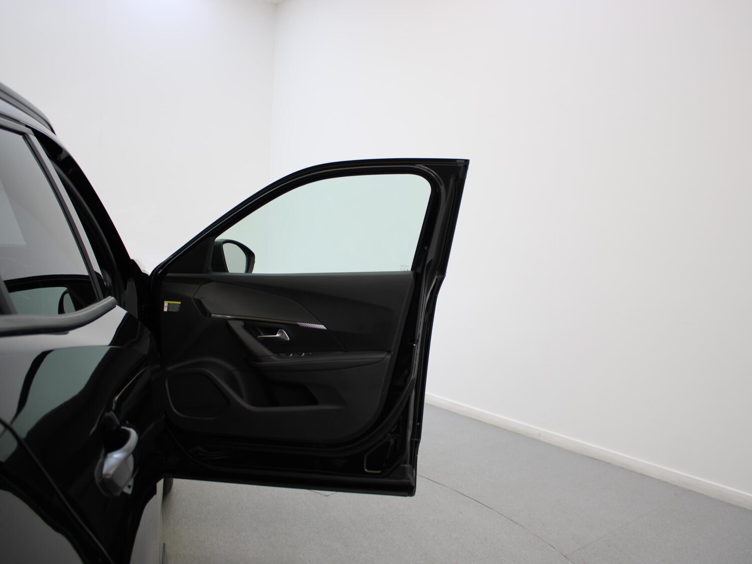 Used Peugeot 2008 2025 for sale - 76311157: Photo 29