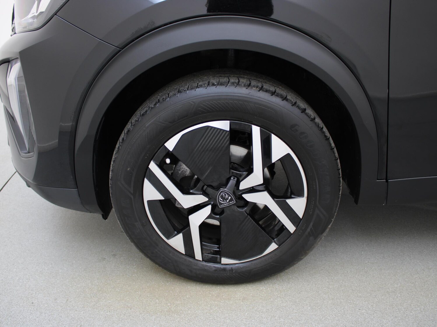 Used Peugeot 2008 2025 for sale - 76311157: Photo 37