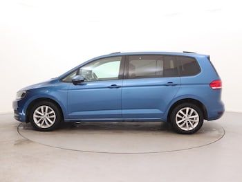 Used Volkswagen Touran 2018 for sale - 77758364: Photo
