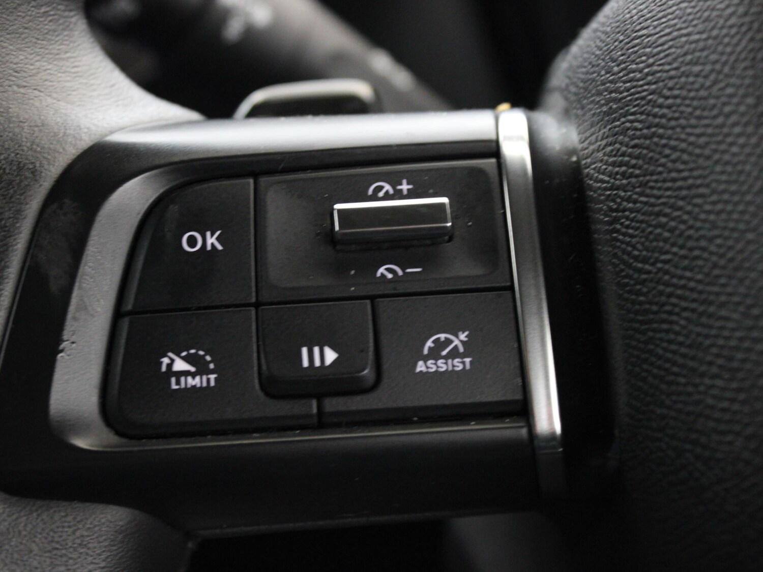 Used Citroen C5 X 2023 for sale - 77535346: Photo 15