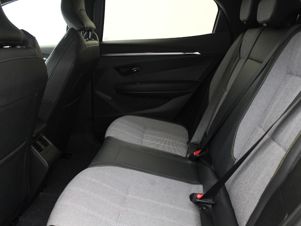 Used Renault Megane E Tech 2023 for sale - 74816280: Photo 11