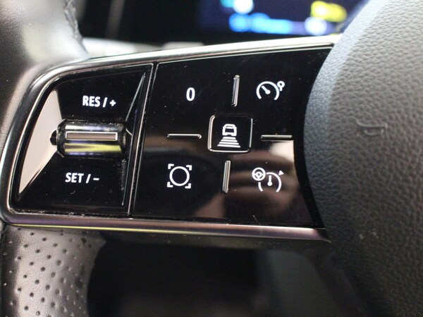 Used Renault Megane E Tech 2023 for sale - 74816280: Photo 15