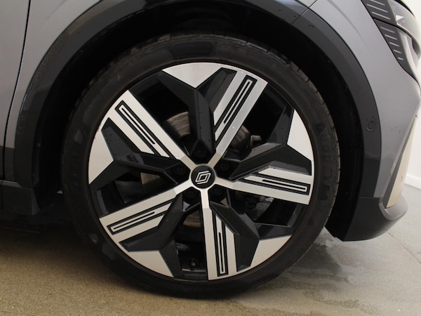 Used Renault Megane E Tech 2023 for sale - 74816280: Photo 31