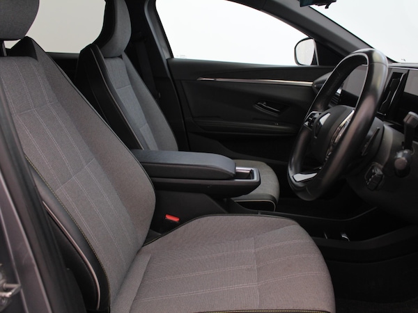 Used Renault Megane E Tech 2023 for sale - 74816280: Photo 9