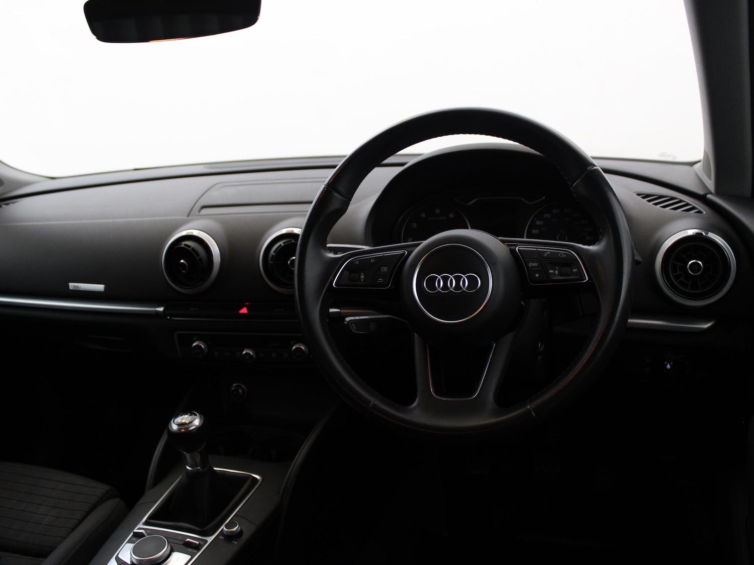 Used Audi A3 2017 for sale - 76157906: Photo 13