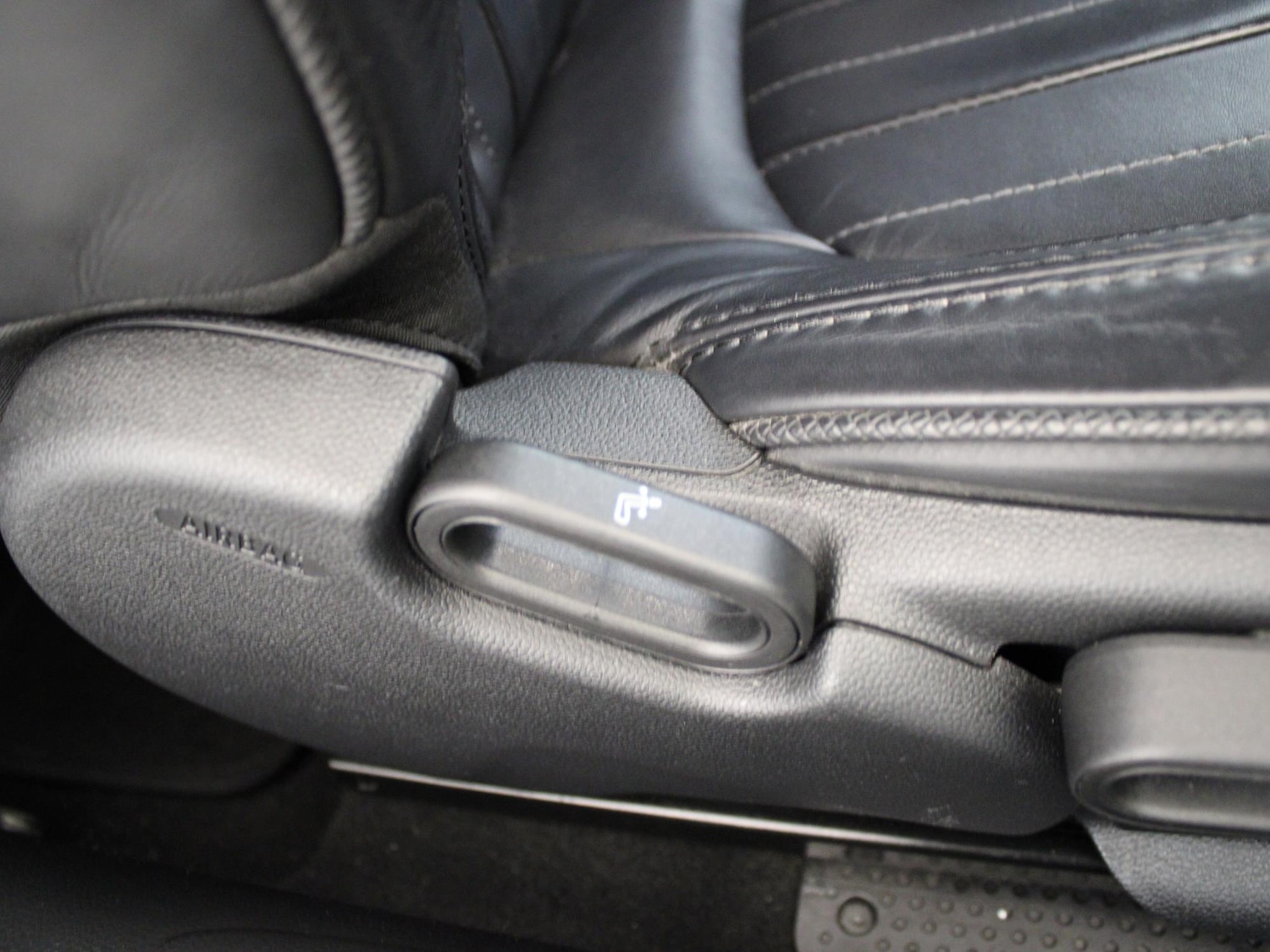 Used MINI Hatch 2018 for sale - 75908946: Photo 11