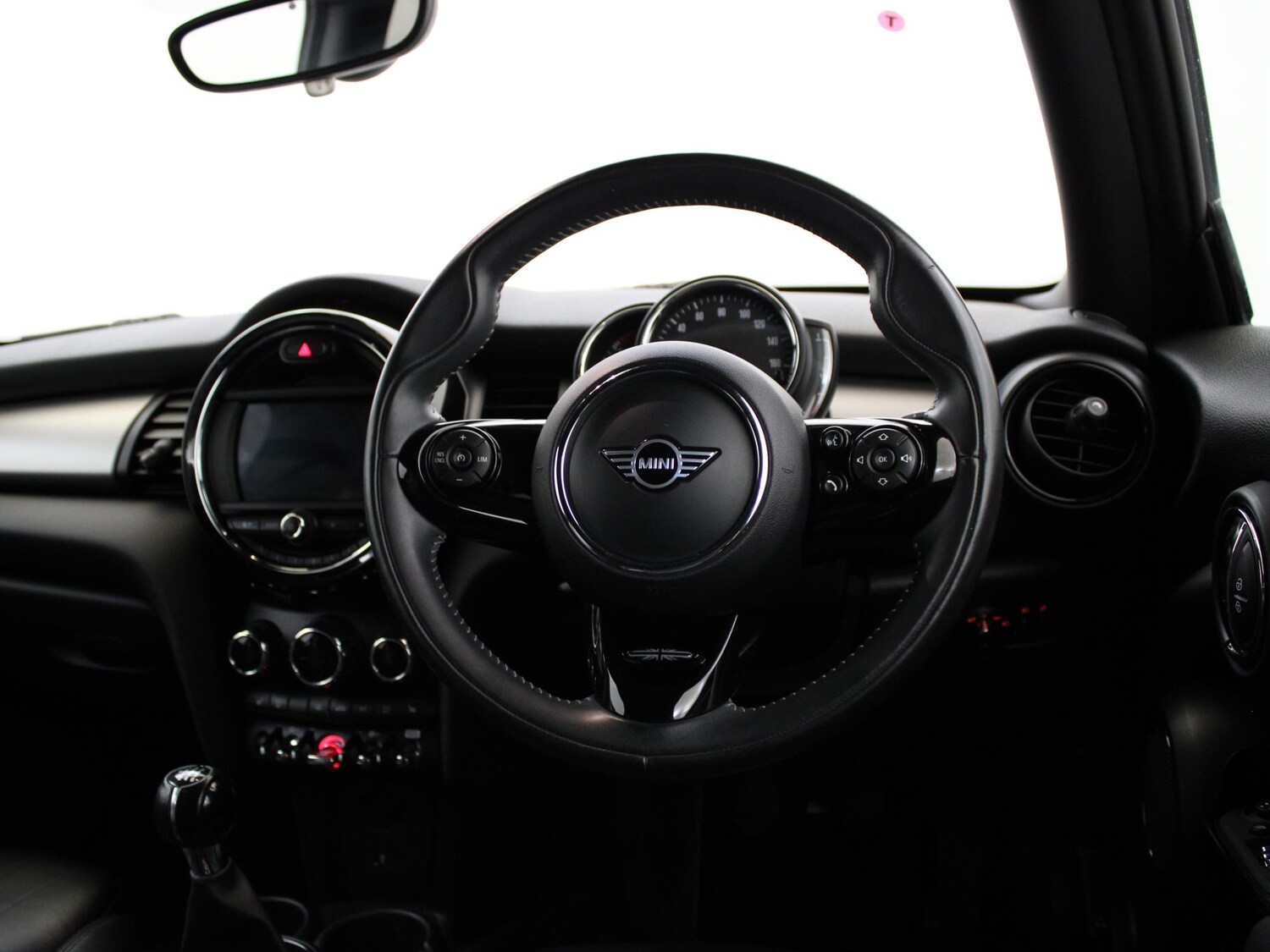 Used MINI Hatch 2018 for sale - 75908946: Photo 21