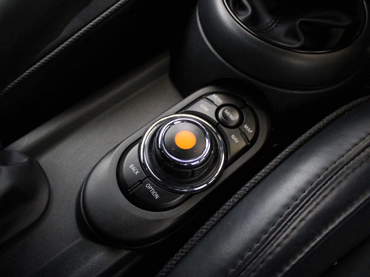 Used MINI Hatch 2018 for sale - 75908946: Photo 33