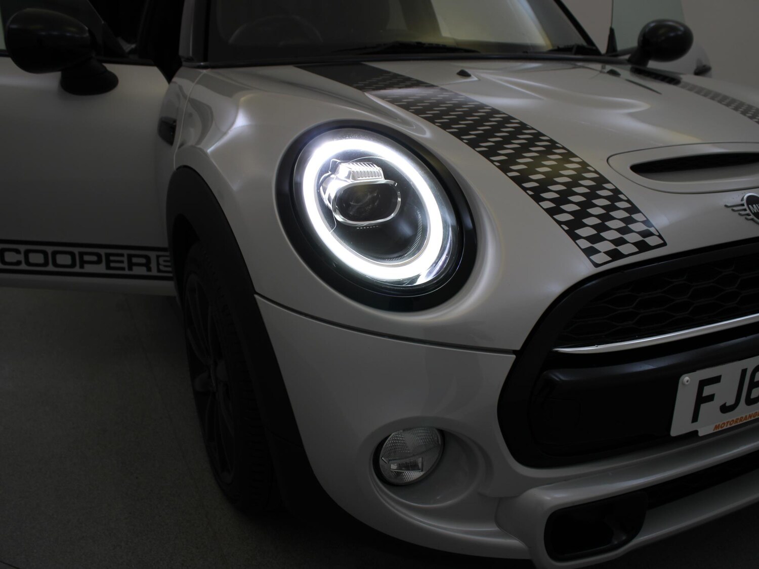 Used MINI Hatch 2018 for sale - 75908946: Photo 43