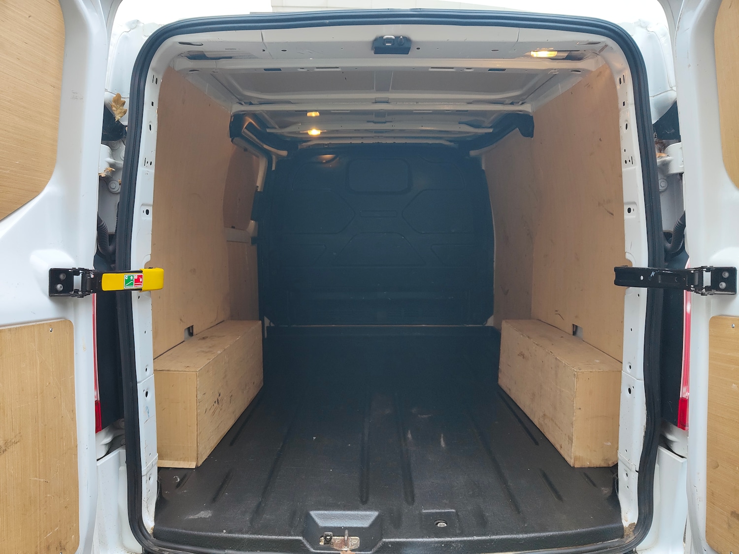 Used Ford Transit Custom 2023 for sale - 76637086: Photo 16