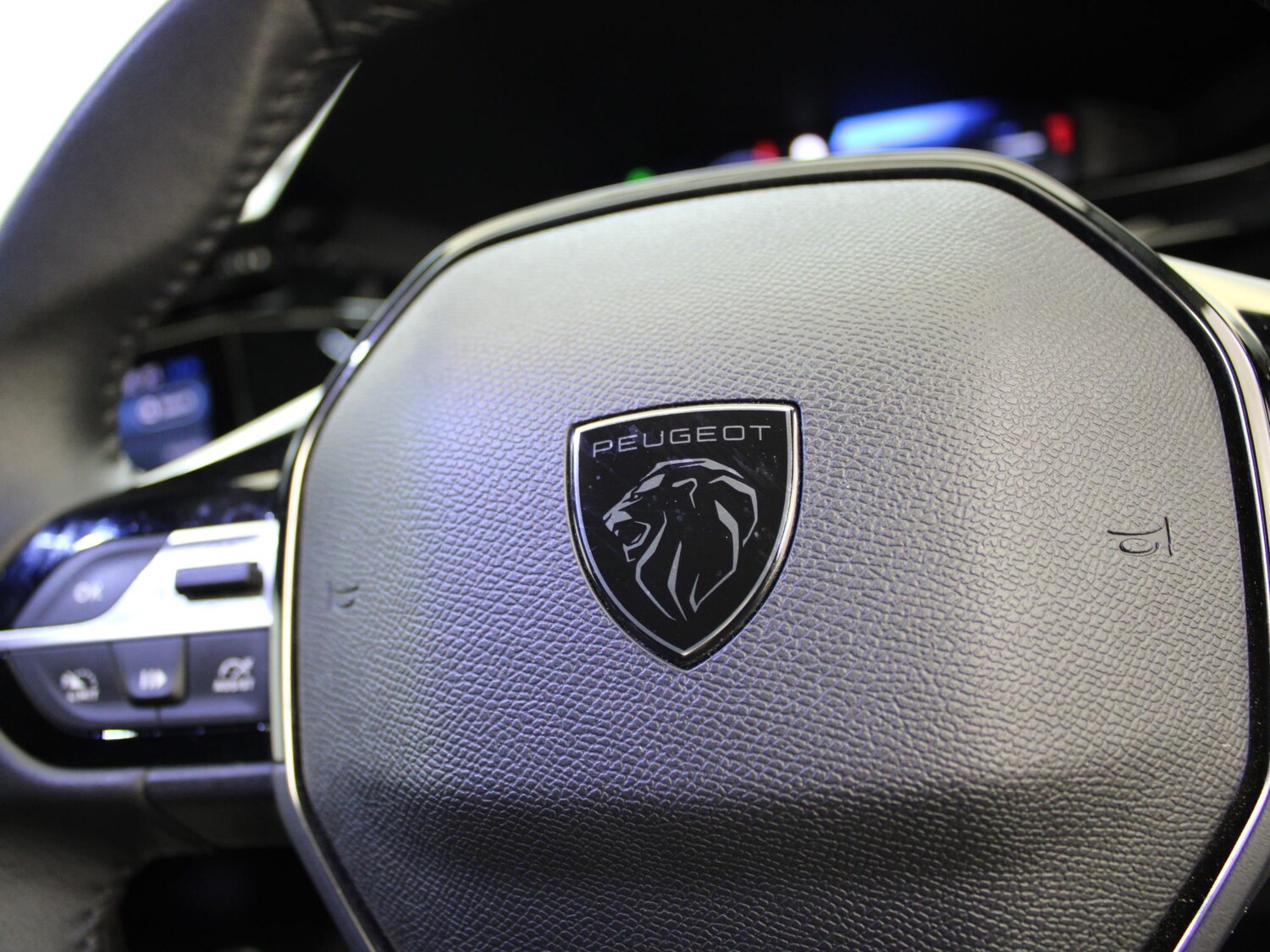 Used Peugeot 408 2024 for sale - 76442687: Photo 34