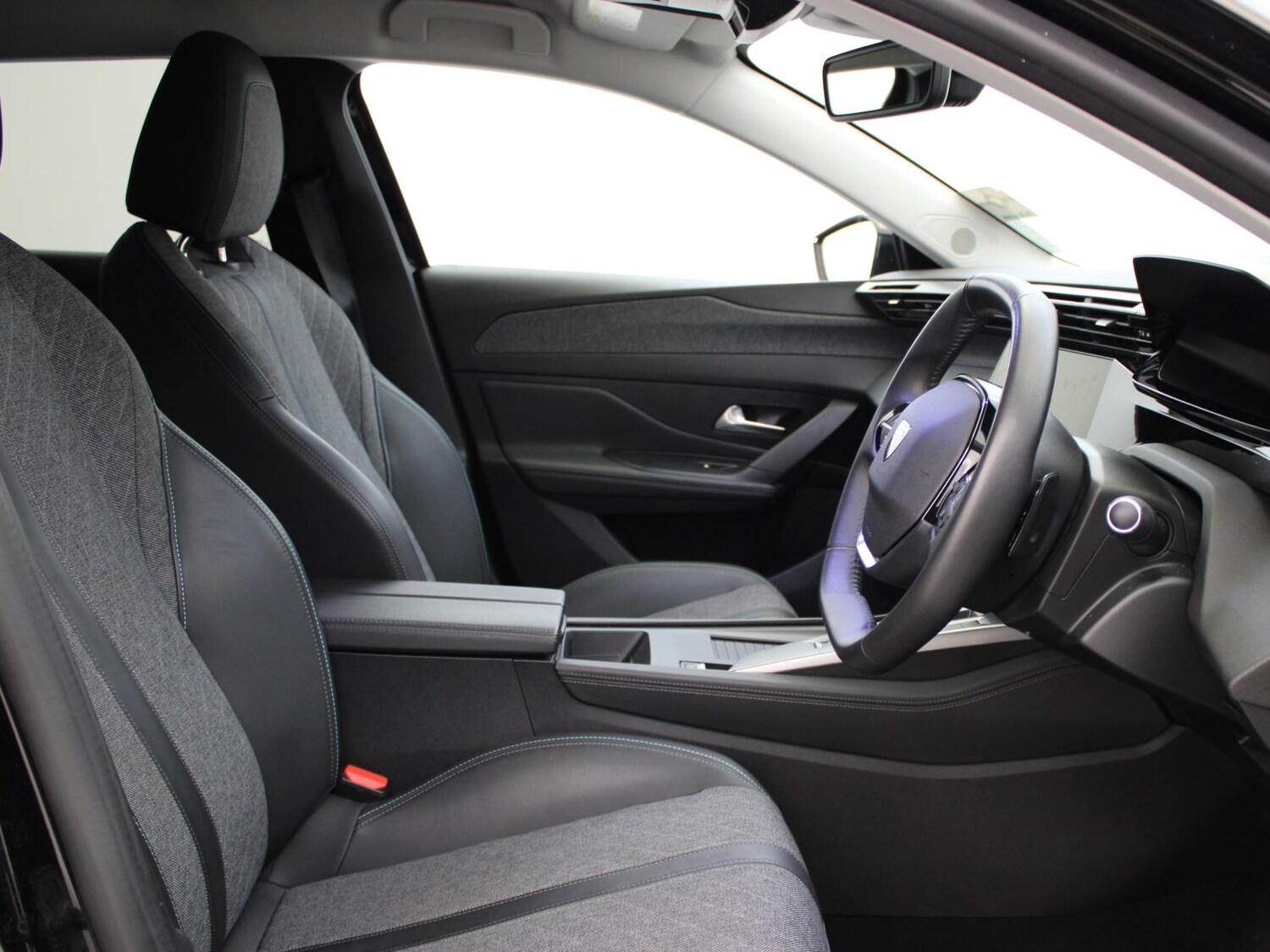 Used Peugeot 408 2024 for sale - 76442687: Photo 9