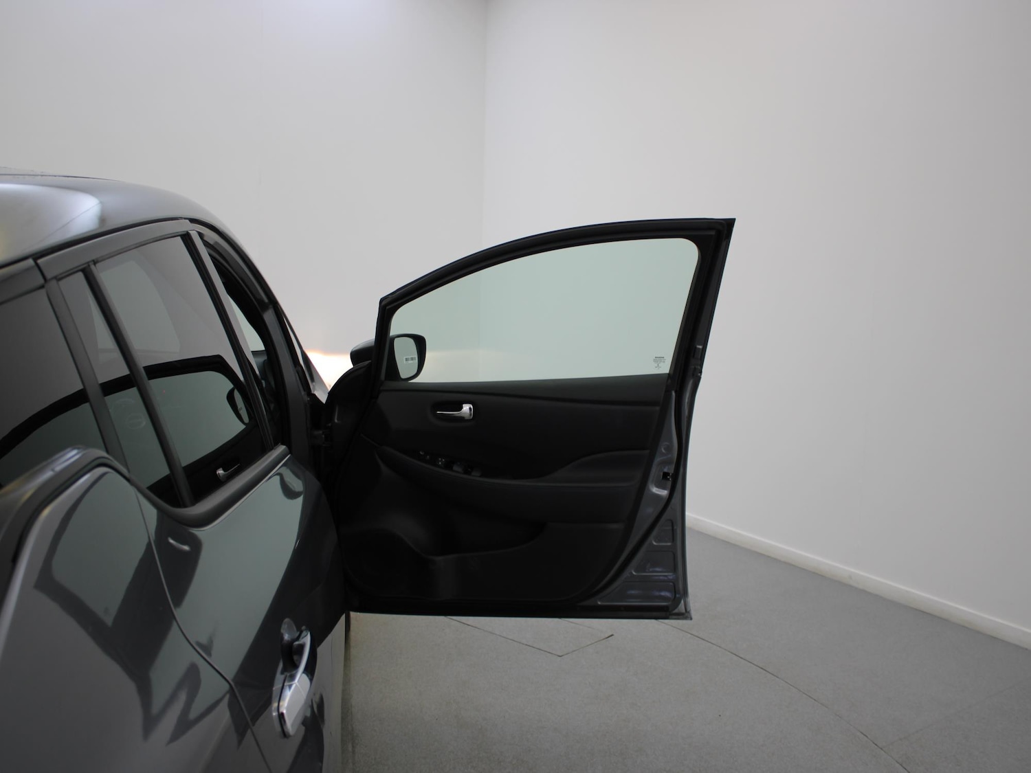 Used Nissan Leaf 2022 for sale - 76755427: Photo 30