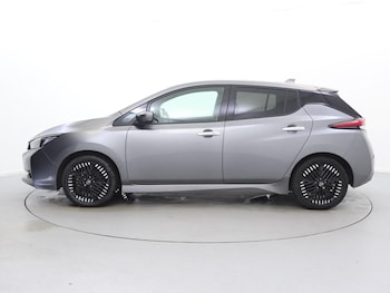 Used Nissan Leaf 2022 for sale - 76755427: Photo