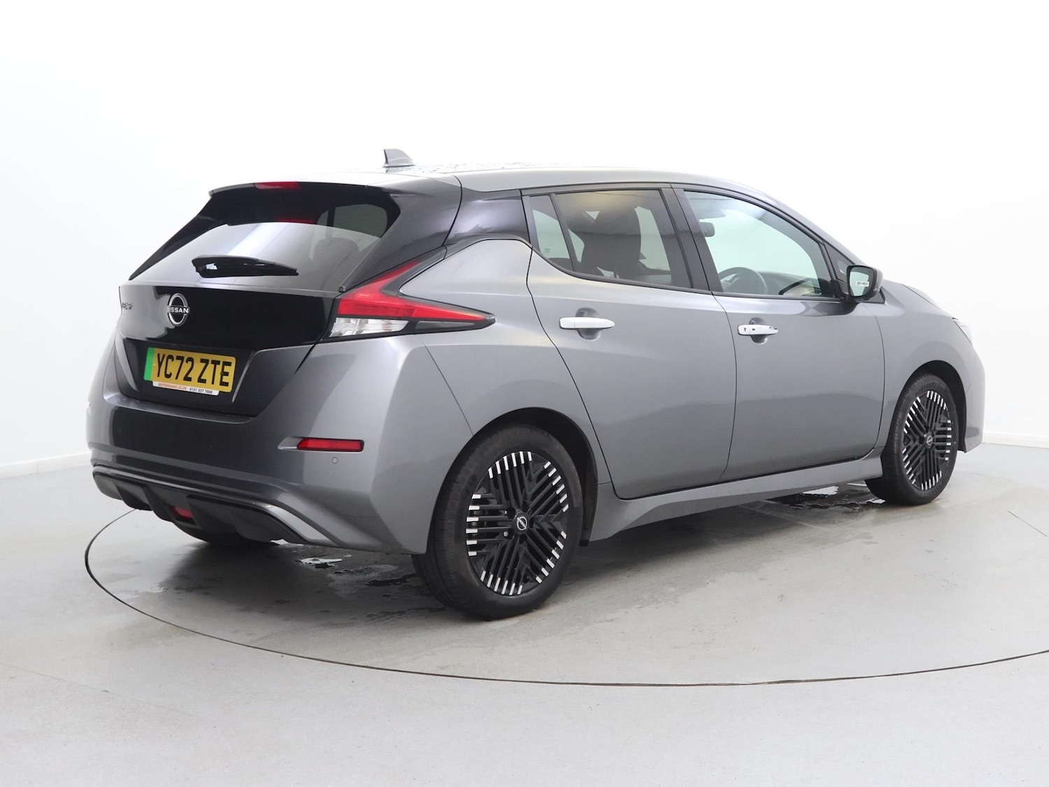 Used Nissan Leaf 2022 for sale - 76755427: Photo 5