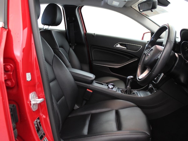 Used Mercedes-Benz A-Class 2018 for sale - 76243685: Photo 9