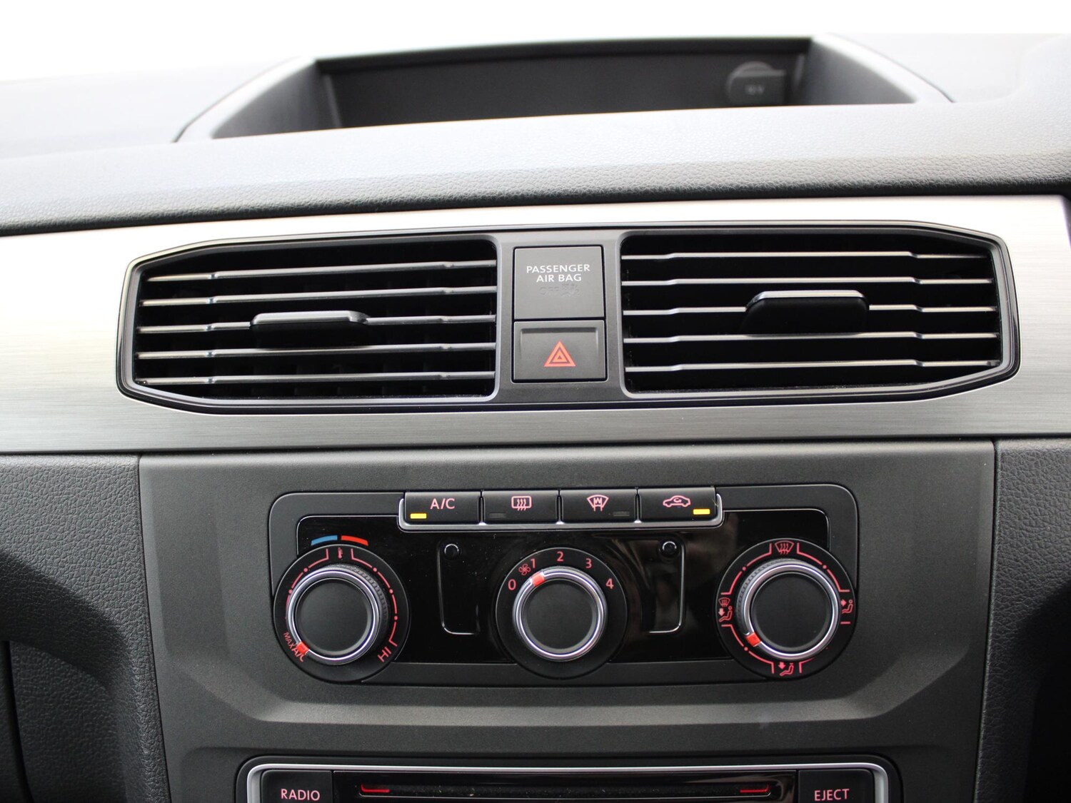 Used Volkswagen Caddy Maxi Life 2020 for sale - 76662244: Photo 21