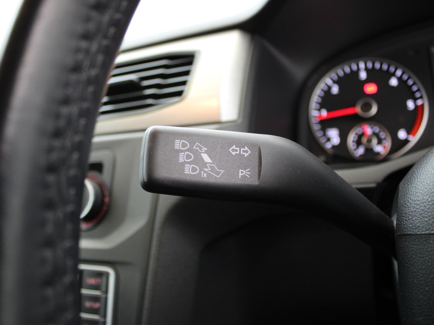 Used Volkswagen Caddy Maxi Life 2020 for sale - 76662244: Photo 30