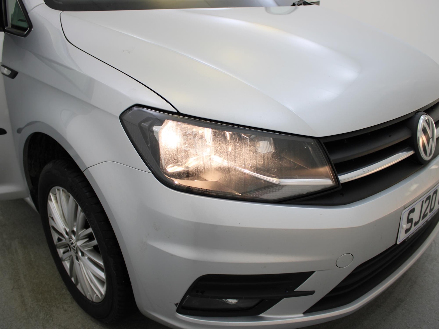 Used Volkswagen Caddy Maxi Life 2020 for sale - 76662244: Photo 56