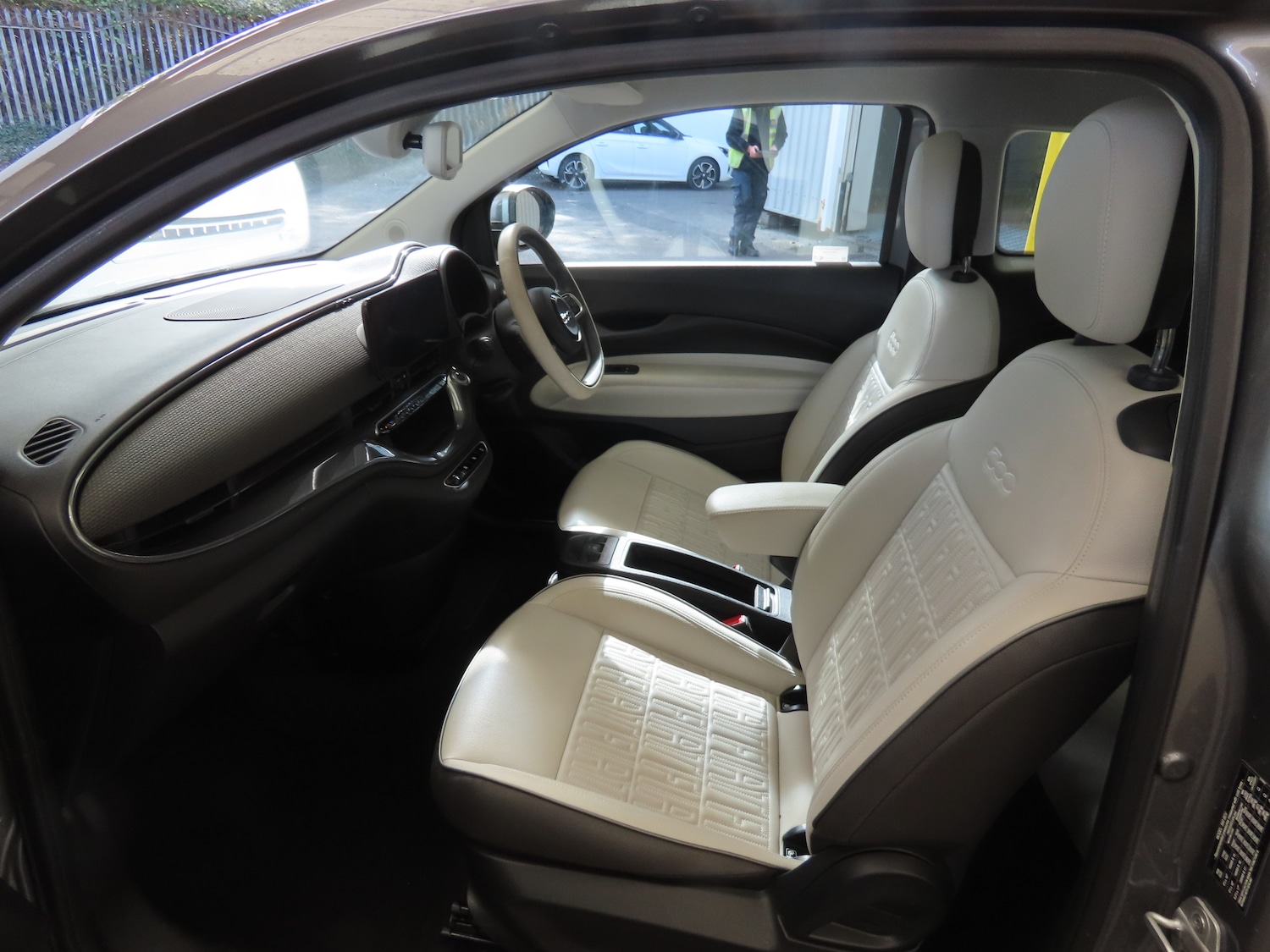 Used Fiat 500 2022 for sale - 76353258: Photo 11
