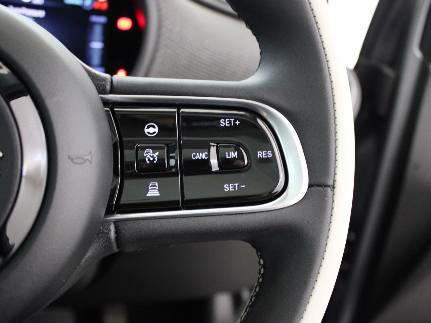 Used Fiat 500 2022 for sale - 76353258: Photo 41