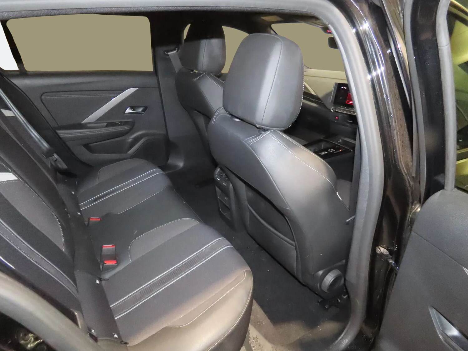 Used Vauxhall Astra 2023 for sale - 77459063: Photo 9