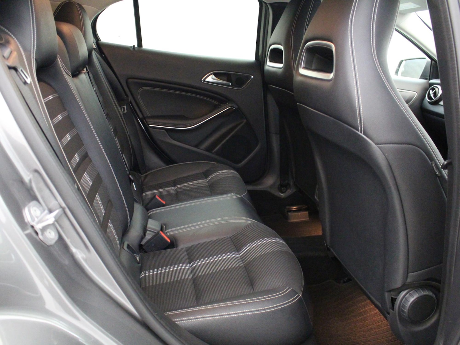 Used Mercedes-Benz GLA 2019 for sale - 76755363: Photo 16